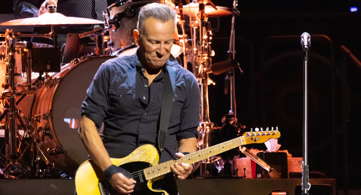 Bruce Springsteen Reschedules Postponed European Dates For 2025