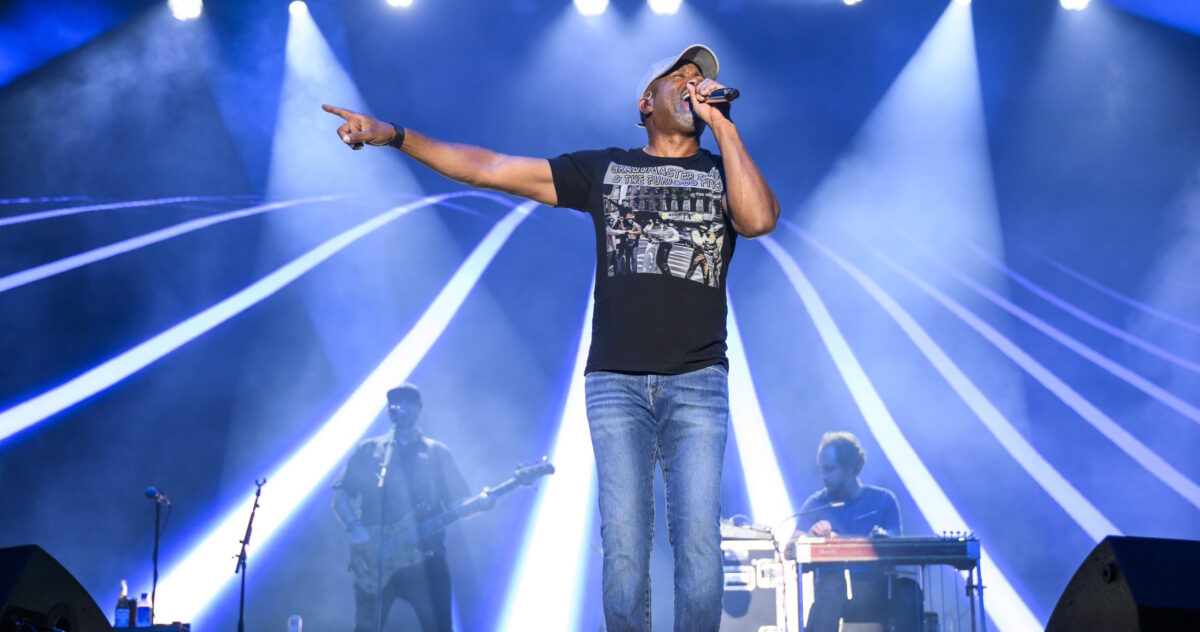 Darius Rucker Riverfront Revival 2023 Owyoung