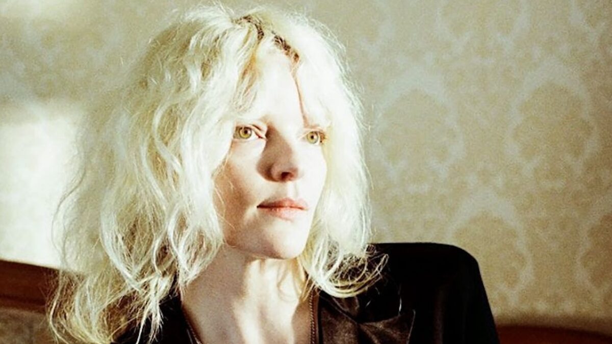 Jessica Pratt Expands Here In The Pitch North American Tour 2024 With New Fall Dates