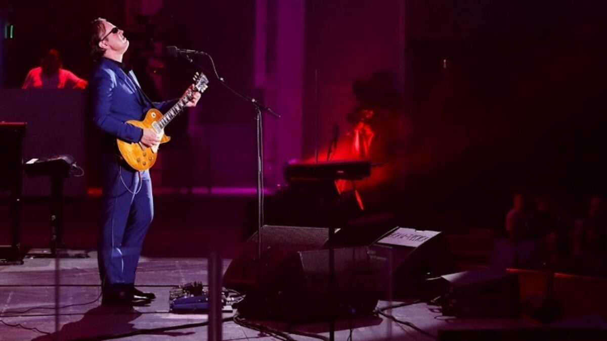 Joe Bonamassa Announces 2024 Fall Tour Dates