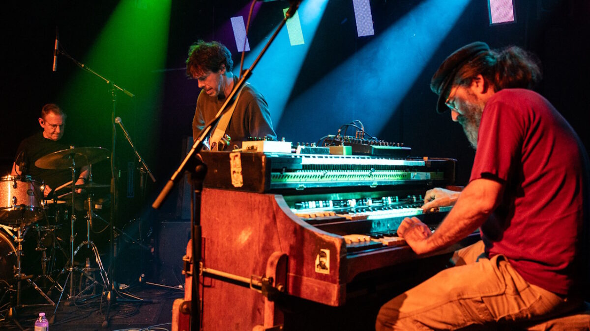 (I Love) LaMP: Versatile Trio Lights Up Park City Music Hall