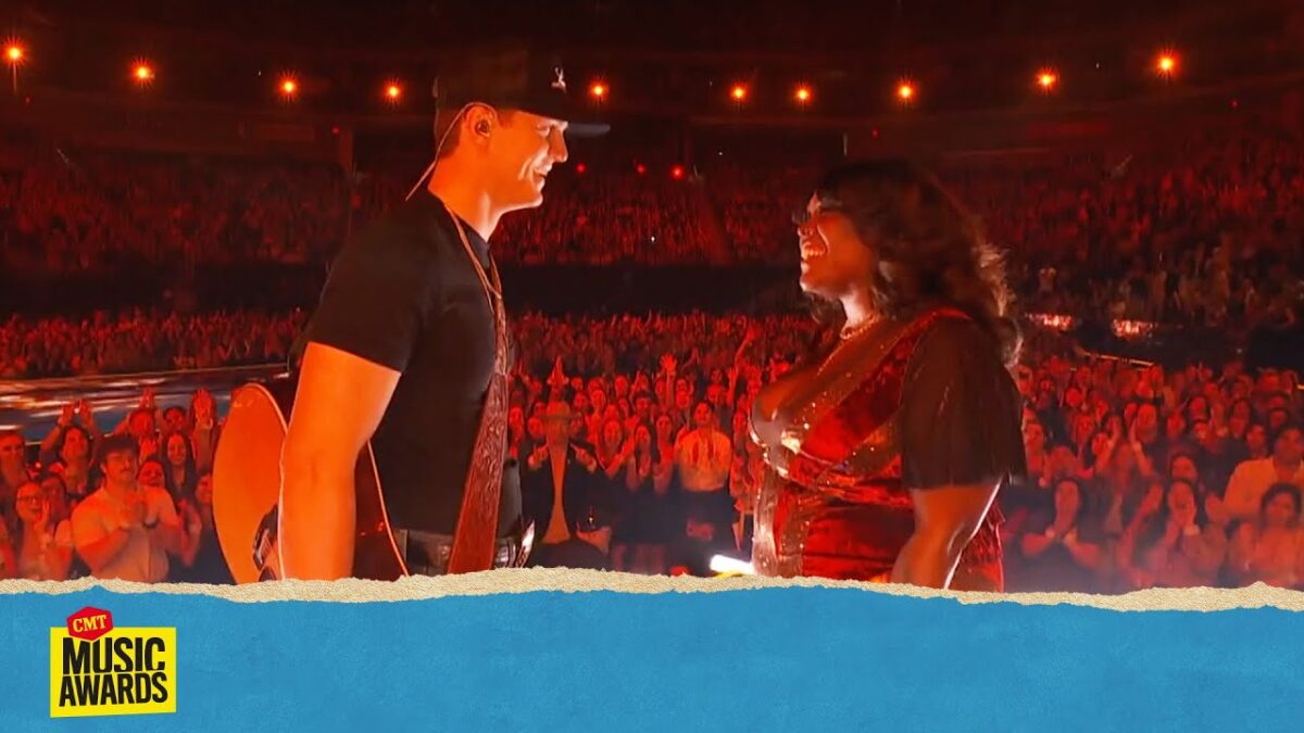 Parker McCollum & Brittney Spencer Perform "Burn It Down" | 2024 CMT Music Awards