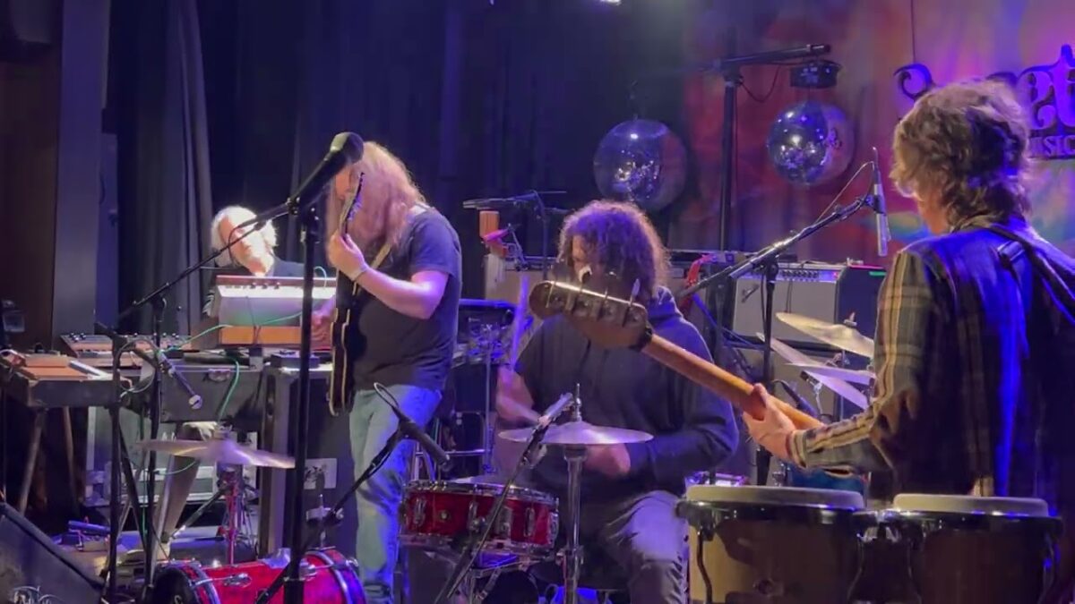 Reed Mathis In The Now - "Moving On" (4/12/24)