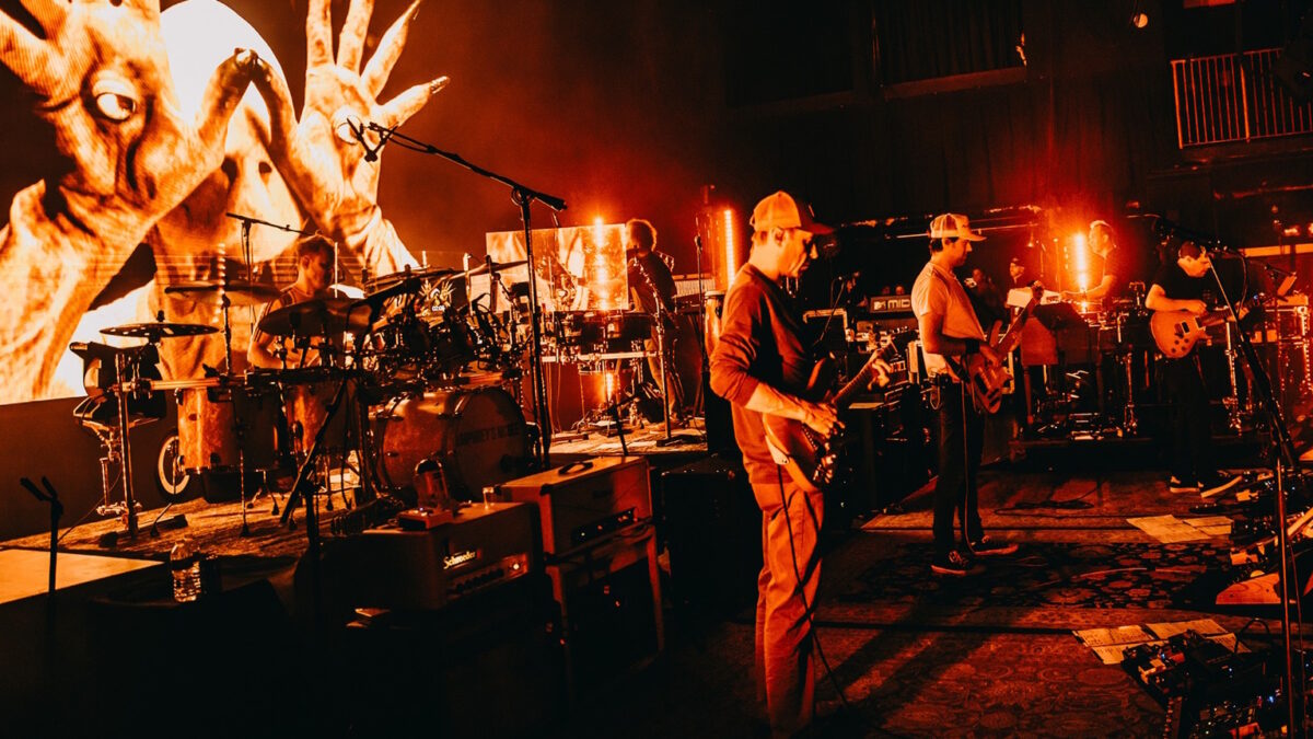 Umphrey’s McGee Scores Big Bringing Interactive UMBowl X To Boston