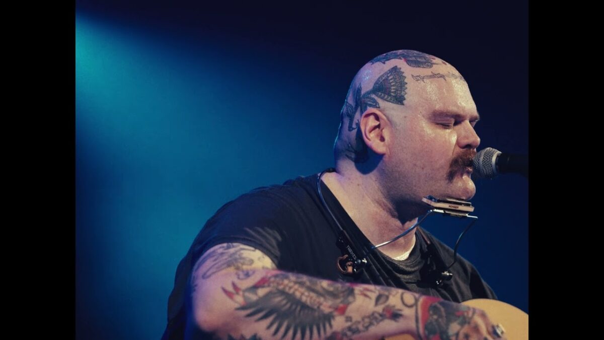 John Moreland - Gentle Violence (Live at Tower Theatre | 5.3.2024)