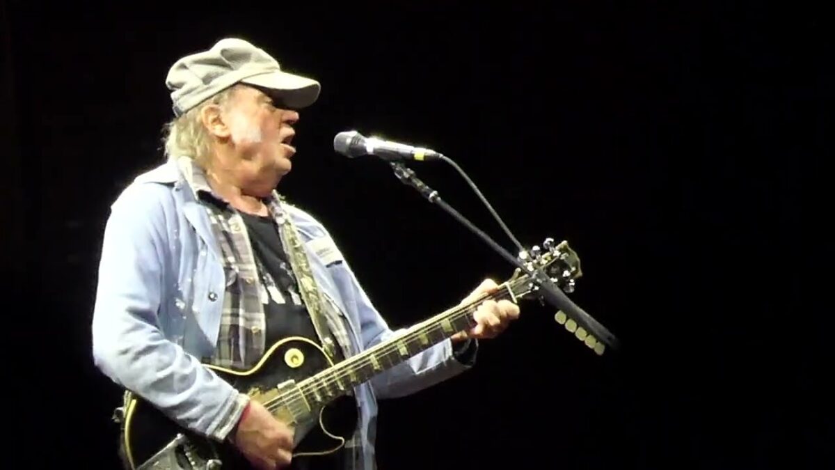 NEIL YOUNG & CRAZY HORSE Live! fr GREAT WOODS/Xfinity Center w HEY HEY, MY MY (INTO THE BLACK) 2024