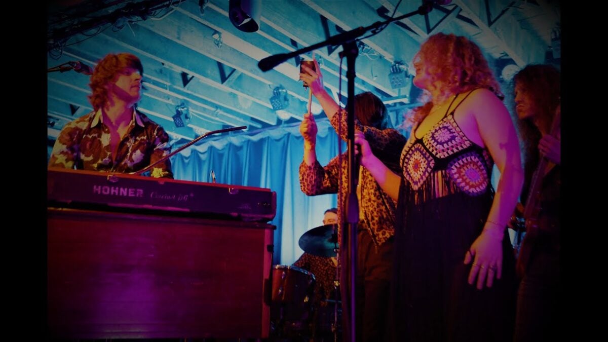 Neal Francis & The Heavy Heavy - Honky Tonk Women (The Rolling Stones Cover)