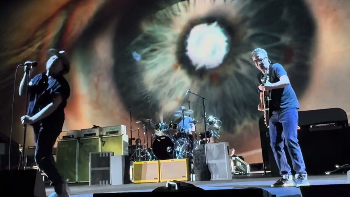 Pearl Jam Launches Dark Matter Tour With Many Debuts, Rarity, Favorites & Covers