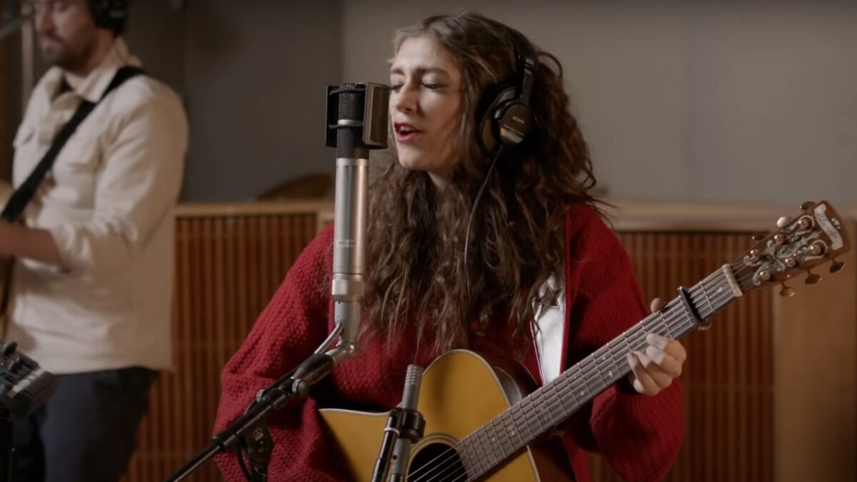 Sierra Ferrell Traverses ‘Trail Of Flowers’ Gems For The Current
