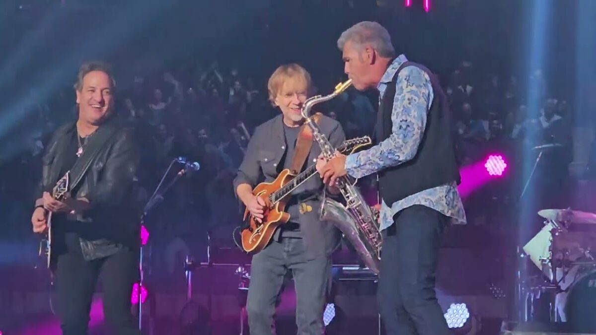 Billy Joel and Trey Anastasio from Phish - You May Be Right @ MSG 6/8/24