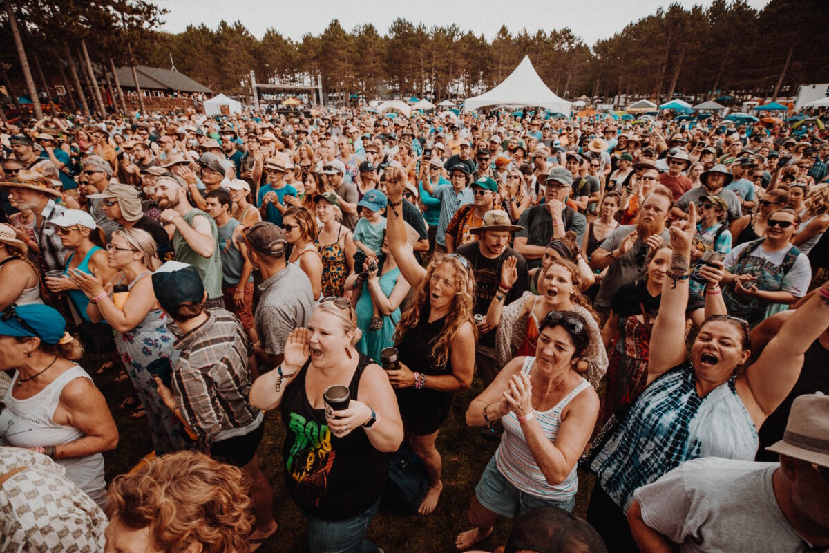 BlueOx Crowd