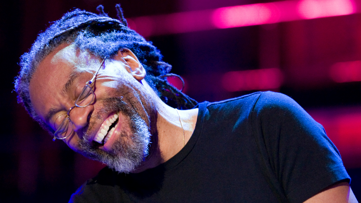 Bobby McFerrin & MOTION: Circlesongs 
