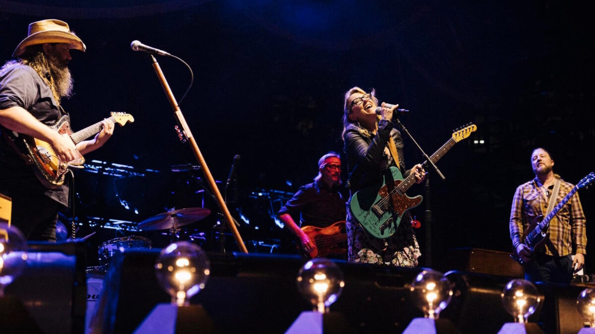 Everything Was Right About Chris Stapleton's 'I Was Wrong' Collaboration With Susan Tedeschi & Derek Trucks In Texas