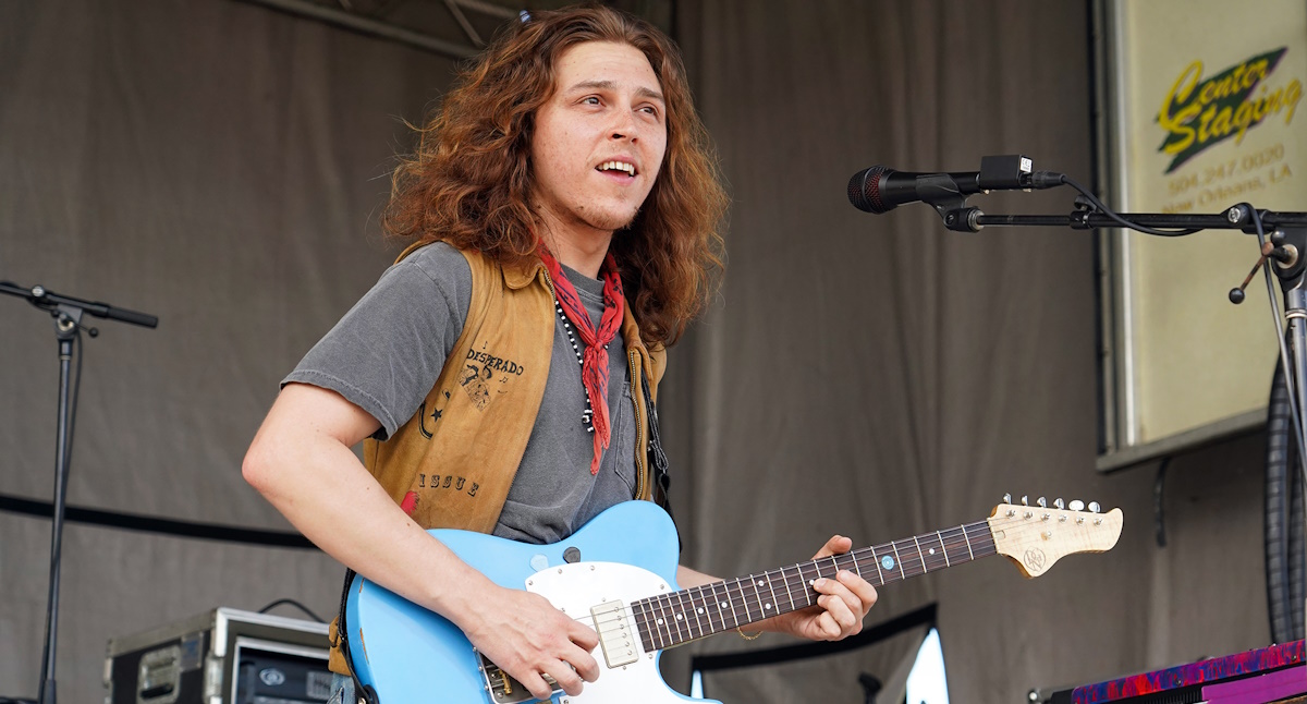 Buy Daniel Donato Tickets