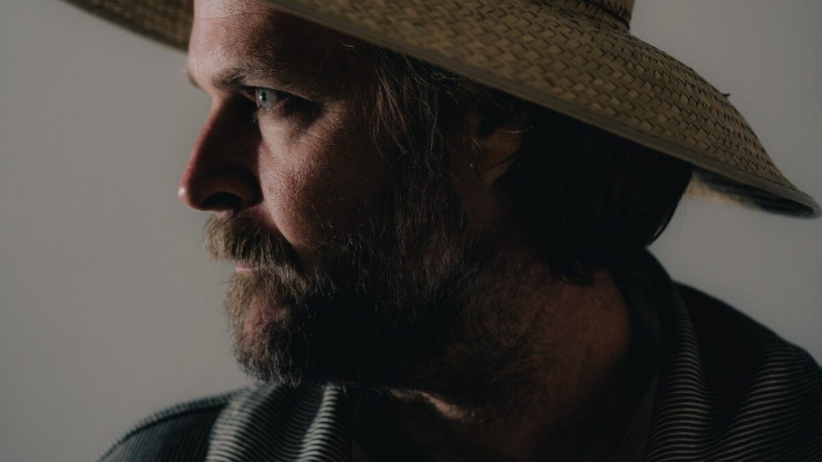 Hiss Golden Messenger Performing ‘Bad Debt’ From Front-To-Back At 2024 Fall Tour Dates