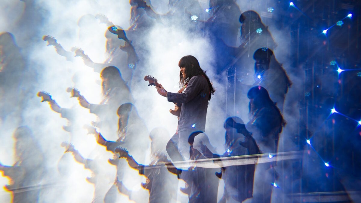 Khruangbin Covers Sade In New York City