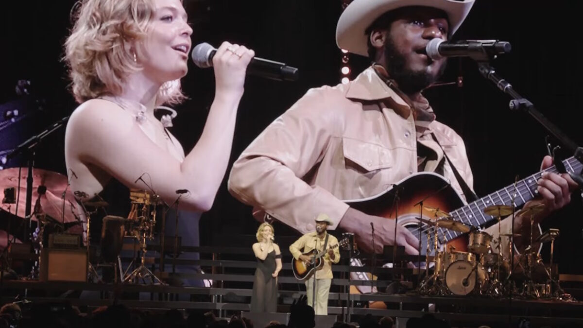 Watch Maggie Rogers & Leon Bridges' Riveting ‘River’ Duet In Texas