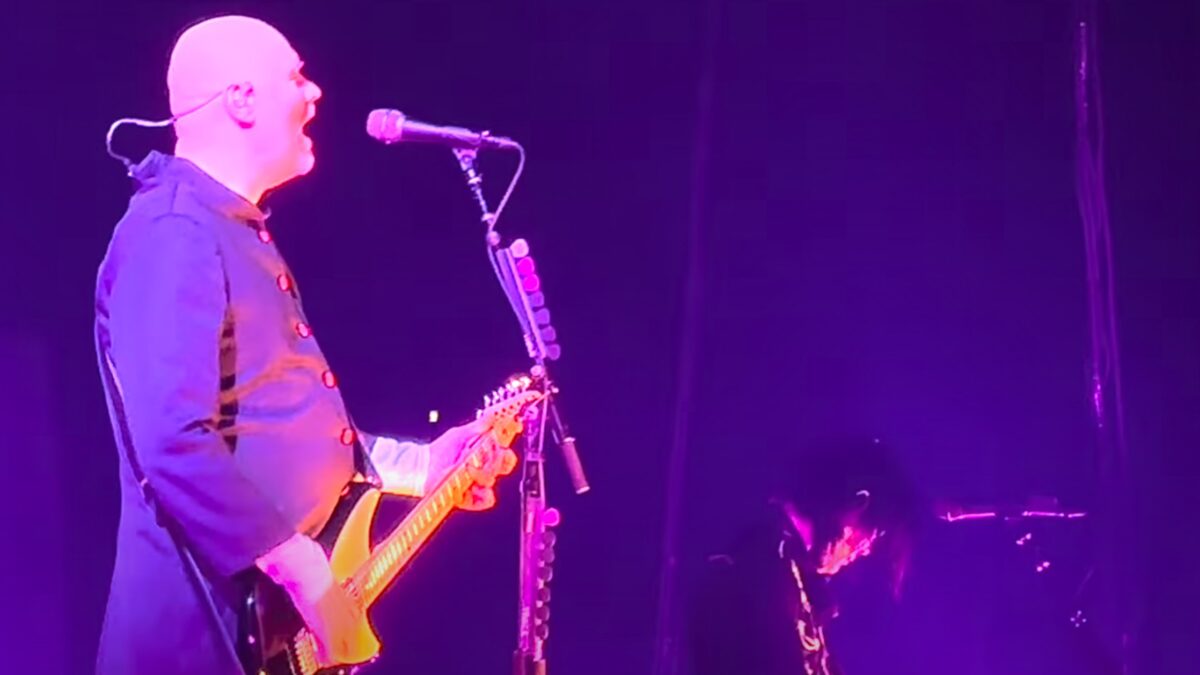 The Smashing Pumpkins Work U2 Cover Debut, Rarities & Live Premieres Into Tour Opener