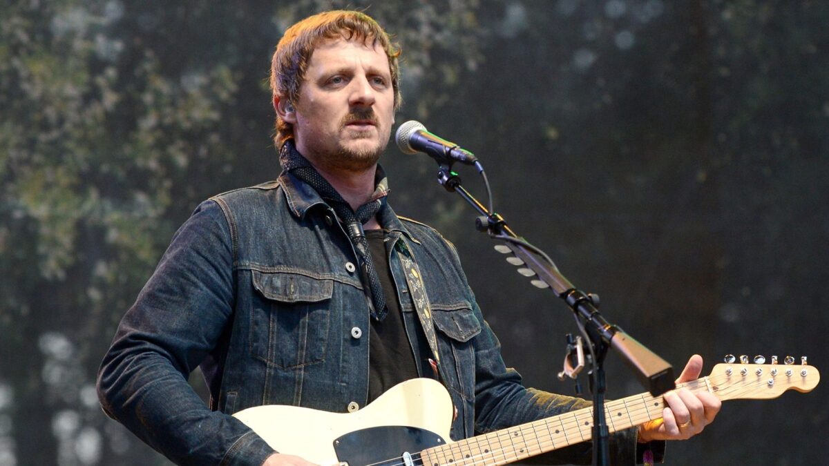 Why Yes! Sturgill Simpson Lays Out Plan To Keep Concert Tickets Away From Scalpers