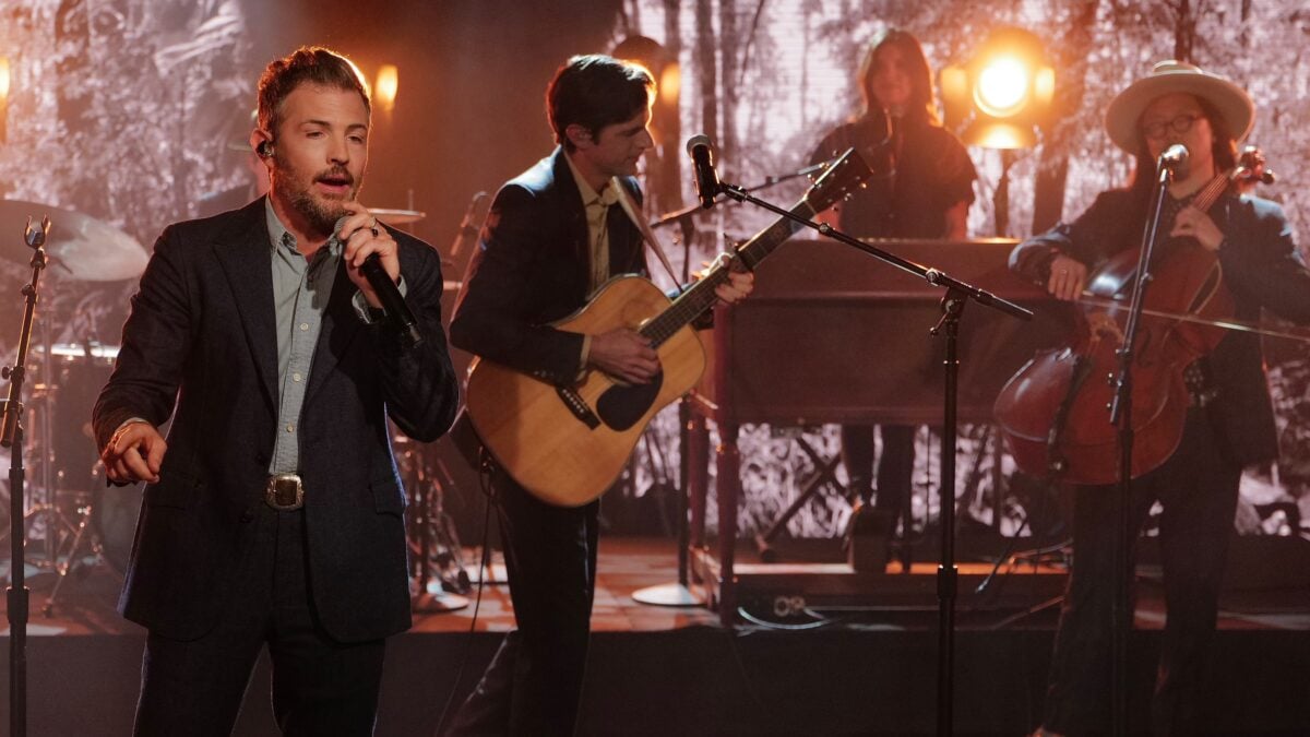 The Avett Brothers Contemplate Time On 'Jimmy Kimmel Live'