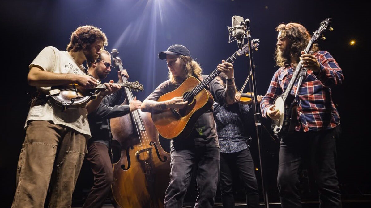 Billy Strings Hits Worcester At ‘Ground Speed’ With Rarity-Laden Concert