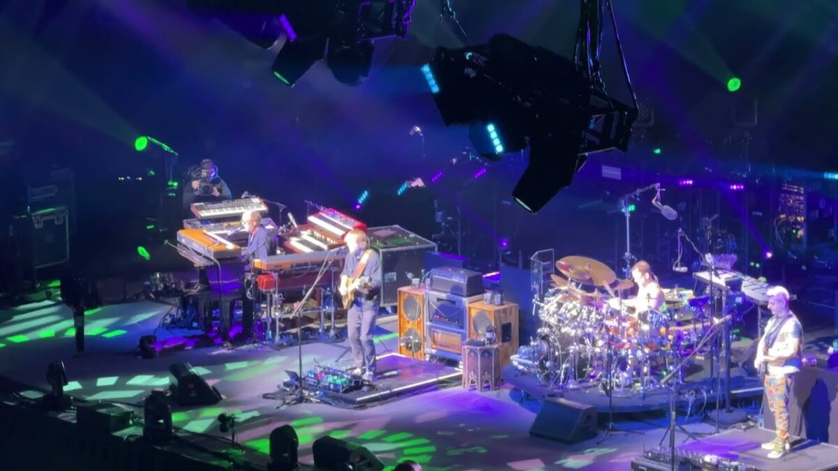 Phish - 7/23/24 - Set 1 Closer - Evolve (cut), Waste, Walls of the Cave - Mohegan Sun Arena, CT - 4K