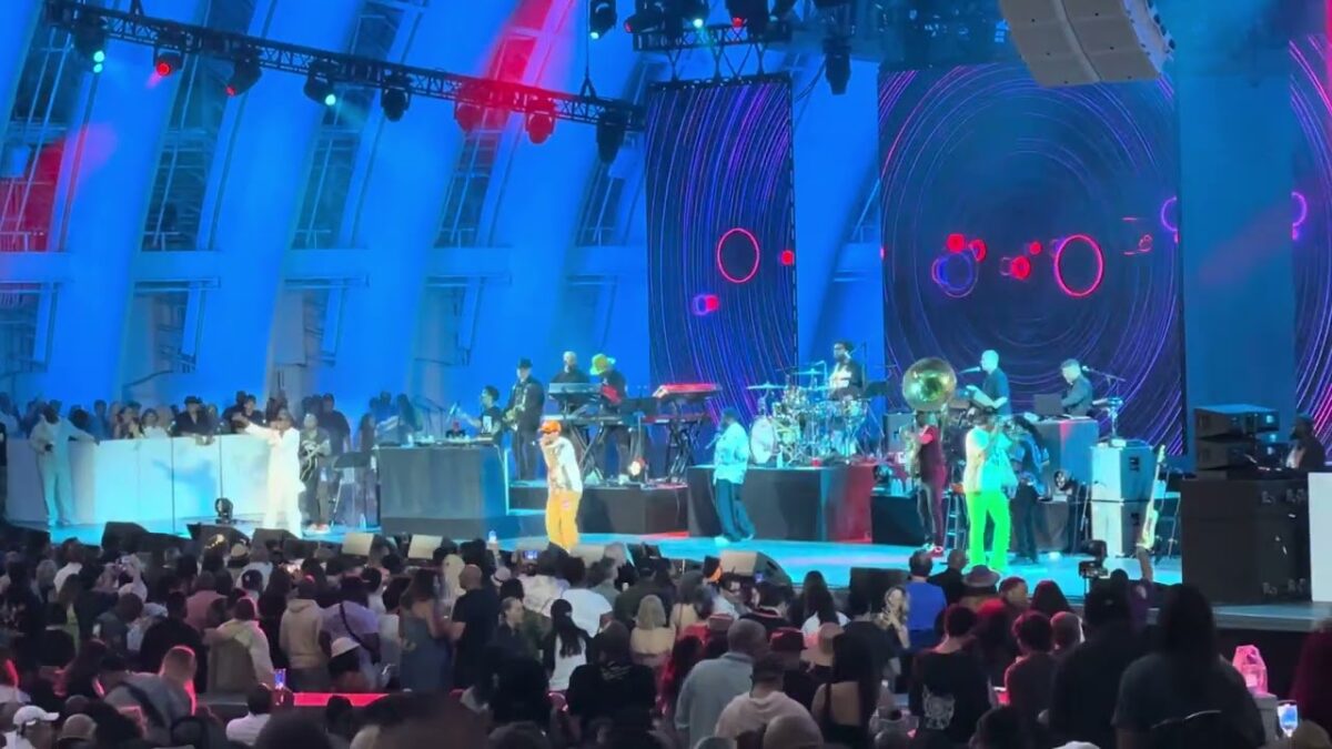 Jungle Brothers - Straight Out The Jungle, The Pharcyde - Drop, Runnin (Live 6-29-24 Hollywood Bowl)