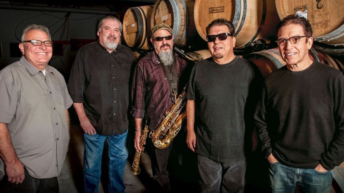 Los Lobos Expands 50th Anniversary Tour With 12 New Fall Dates