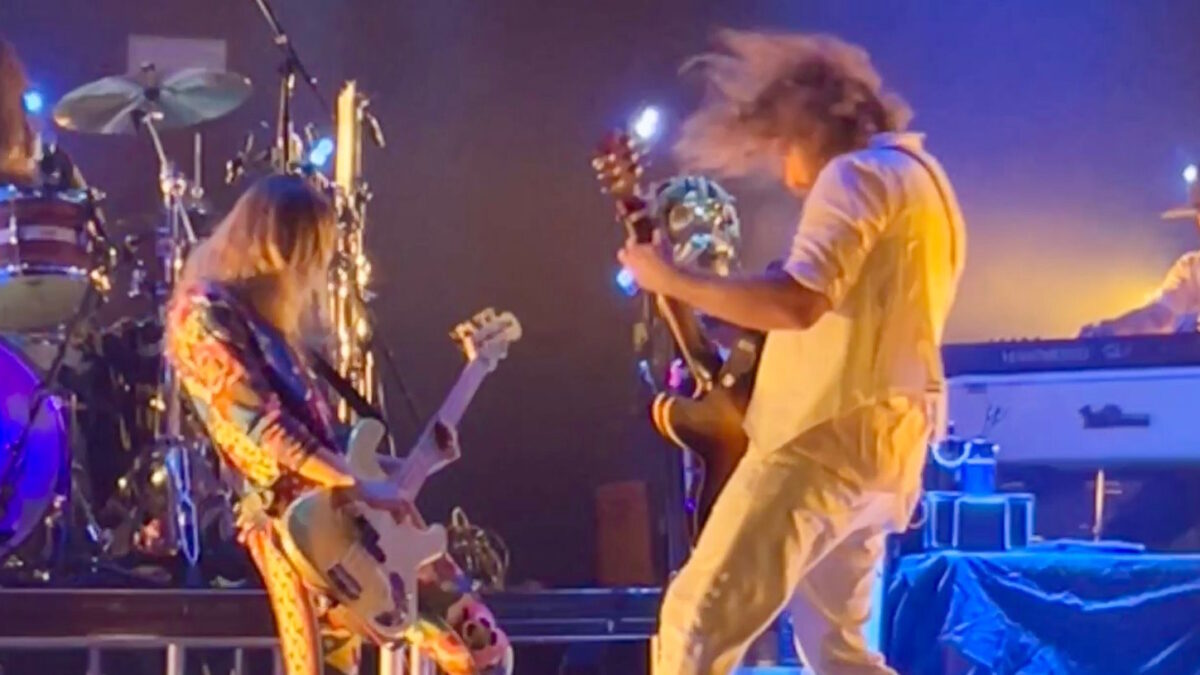 My Morning Jacket Runs Through Radiohead Cover With Karina Rykman In Detroit