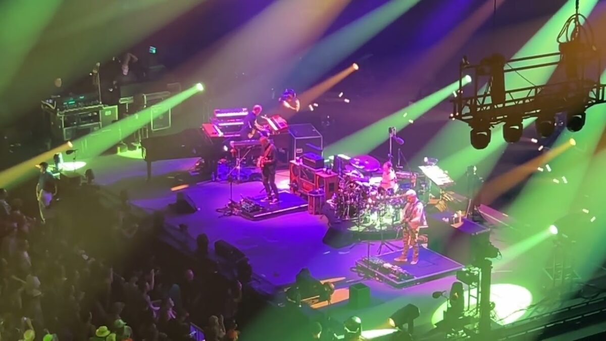 Phish - Martian Monster - 07/23/24 - Mohegan Sun Arena, Uncasville, CT