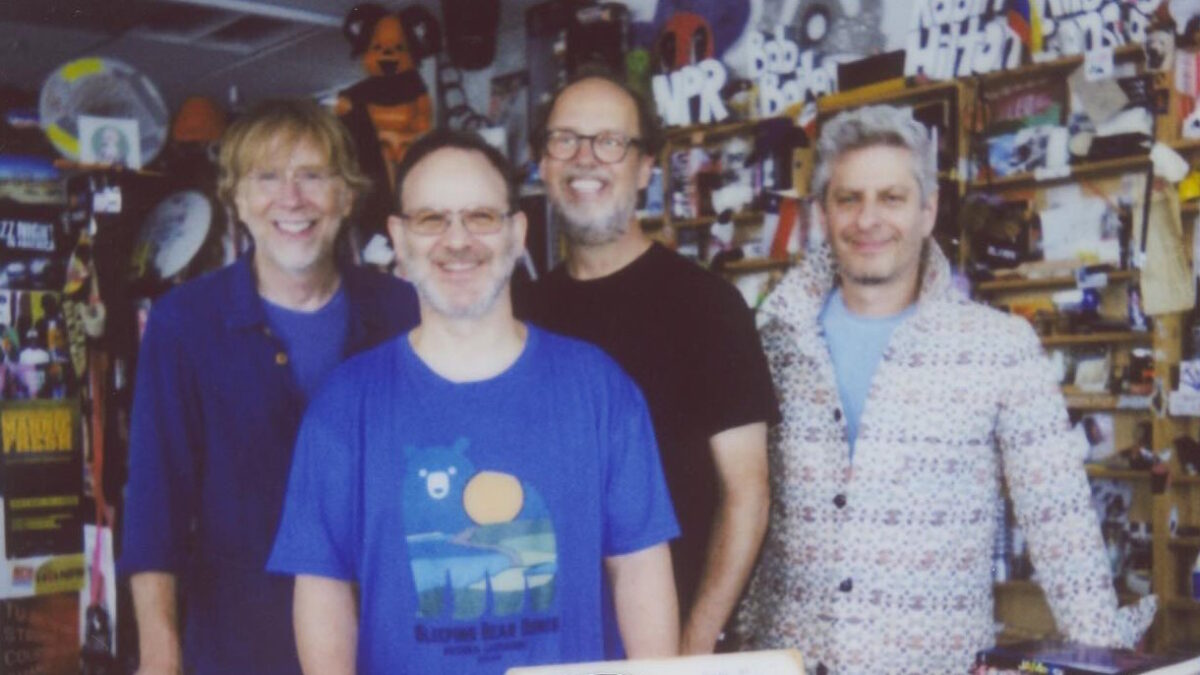 Phish Enjoys Themselves With Tiny Trampoline & All At 'Tiny Desk Concert' Debut