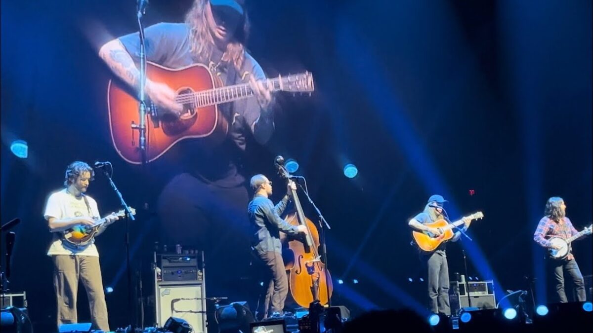 Ground Speed (Earl Scruggs) 7/30/2024 Billy Strings DCU Center Arena, Worcester, Massachusetts