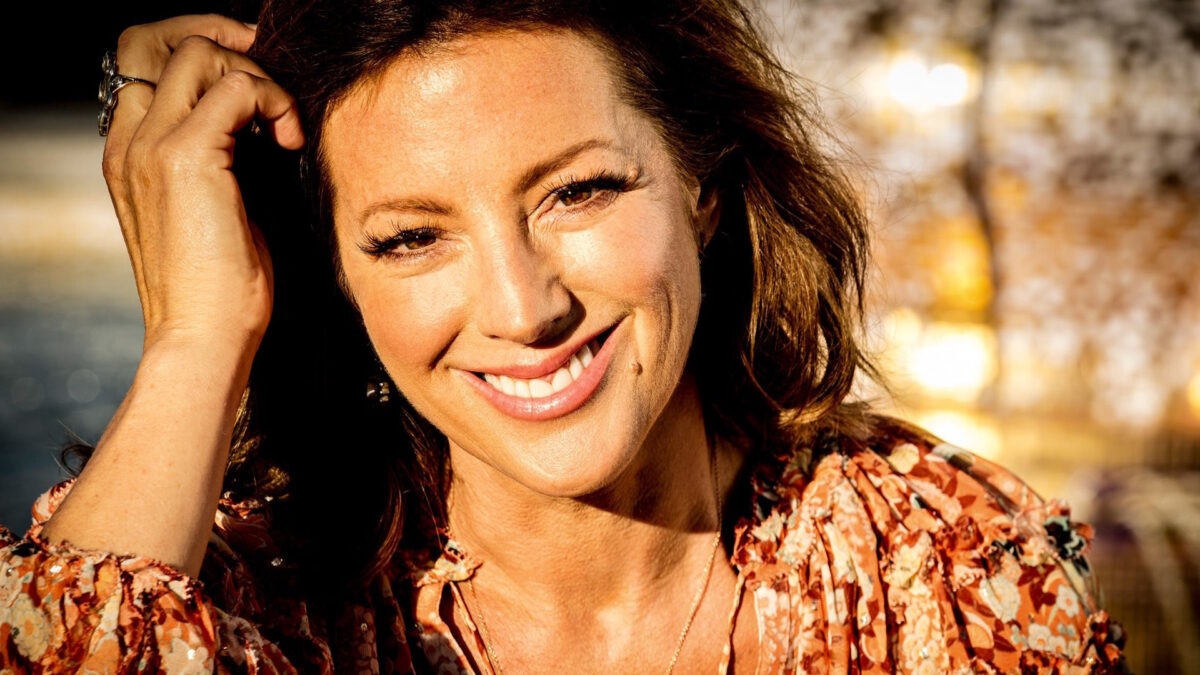 ‘Lilith Fair’ Documentary Features Sarah McLachlan, Brandi Carlile, Bonnie Raitt & More