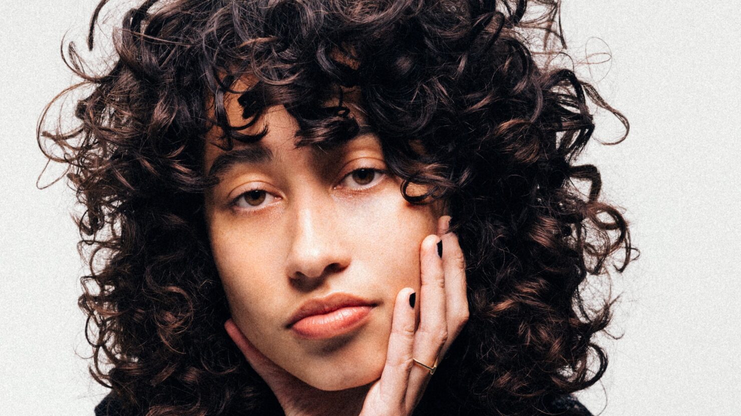 Towa Bird Releases Whimsical ‘Deep Cut’ Video