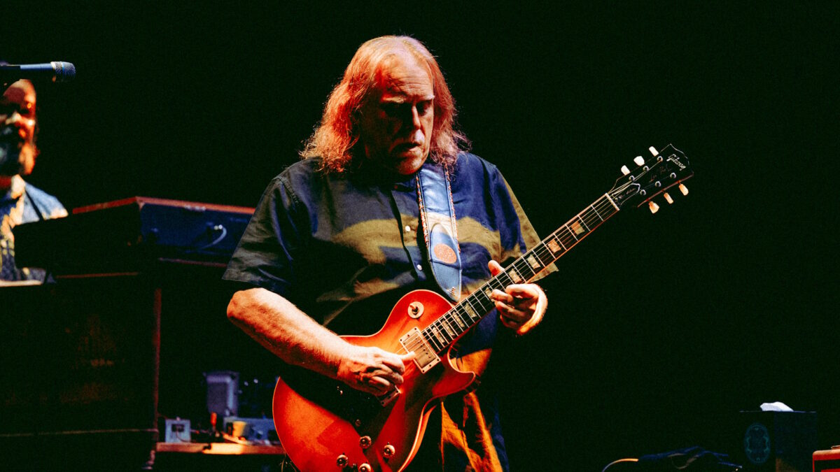 Warren Haynes Reunites With Musical Brother On New Studio Album