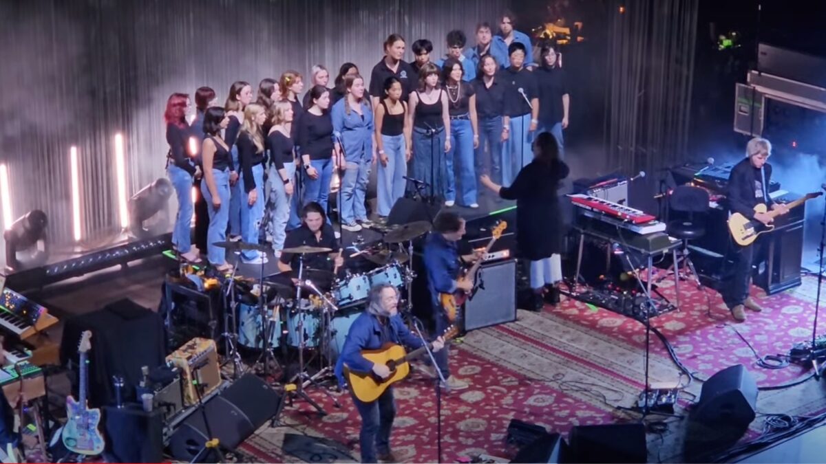 GCVI Choir Joins Wilco In Toronto For New & Old Favorites