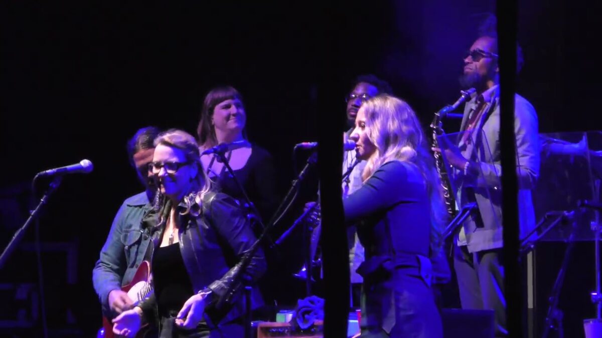 Tedeschi Trucks Band w/Margo Price-Stranger In a Strange Land(Leon Russell)Milwaukee, WI 8-9-24