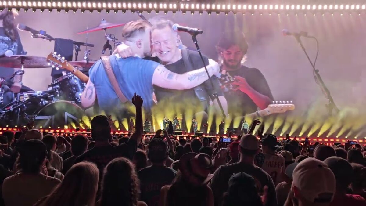 Zach Bryan w/Bruce Springsteen- Atlantic City and Sandpaper. 8-7-24. Philly