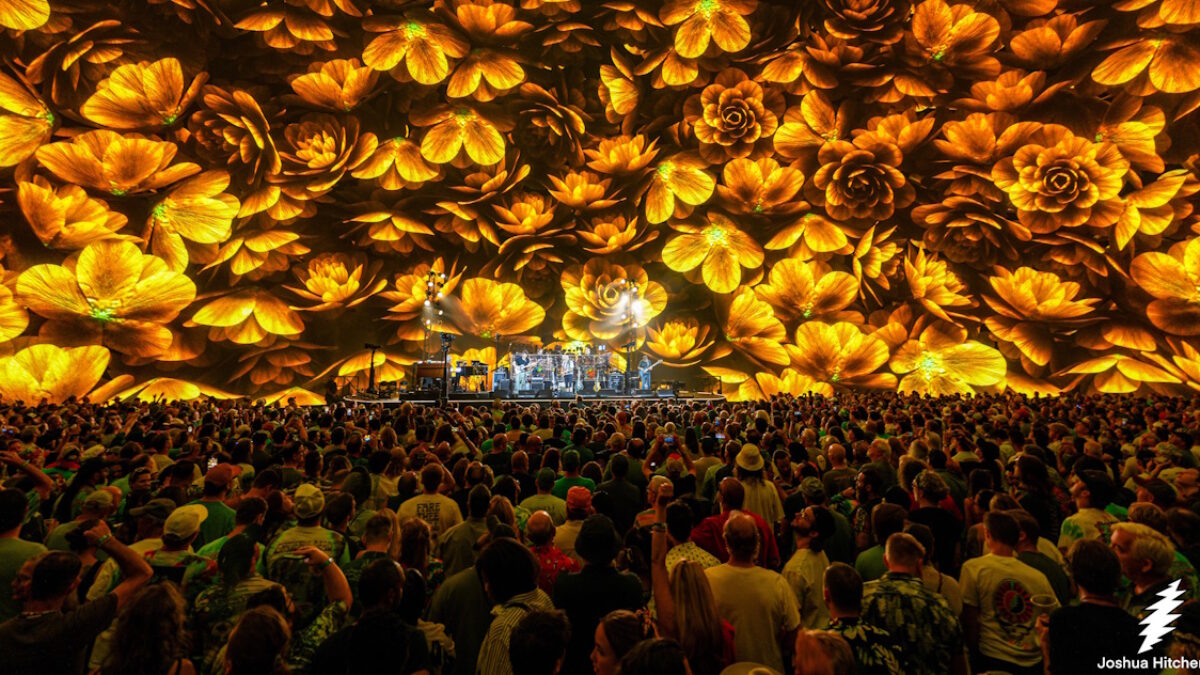 The Only Game In Town: Dead & Company Bust Out ‘Passenger’ At Sphere