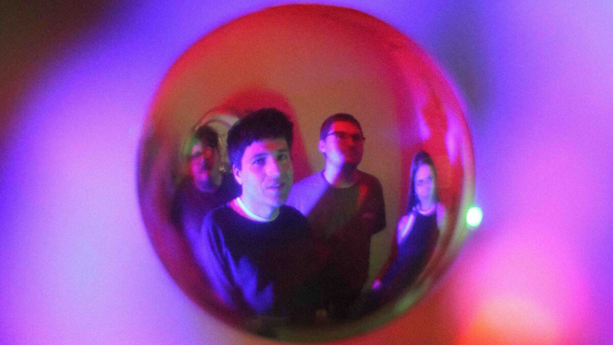 Dummy Shares New Companion Singles ‘Blue Dada’ & ‘Opaline Bubbletear’