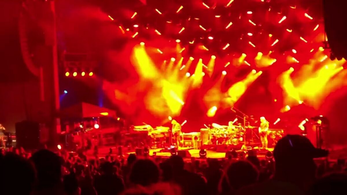 Phish - Pillow Jets / Tweezer - 08/09/24 - Bethel Woods Center For The Arts, Bethel, NY