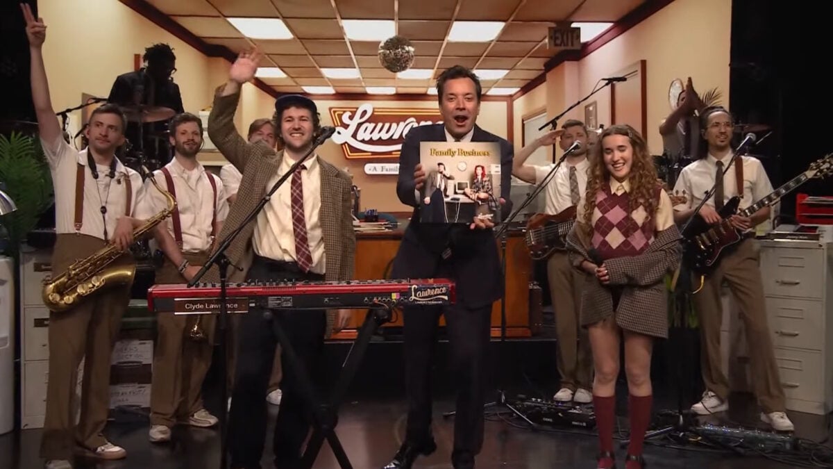 Lawrence Makes Most Of 'Fallon' Debut With Explosive 'Whatcha Want' Featuring Questlove