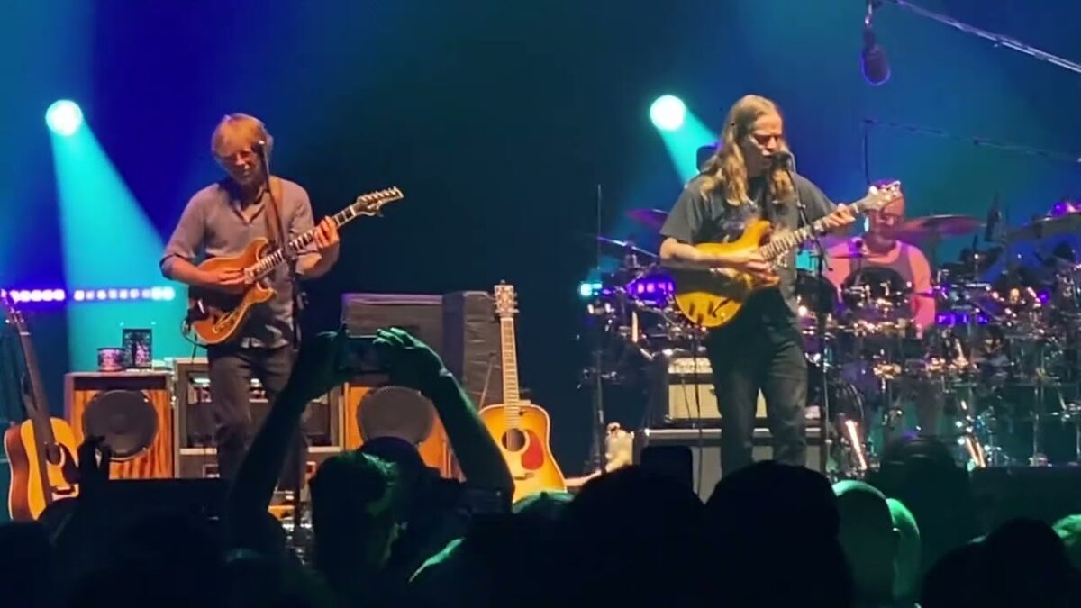 Phish w/Billy Strings ~ What’s Going Through Your Mind (Debut) ~ 8/7/24 ~ Grand Rapids, MI