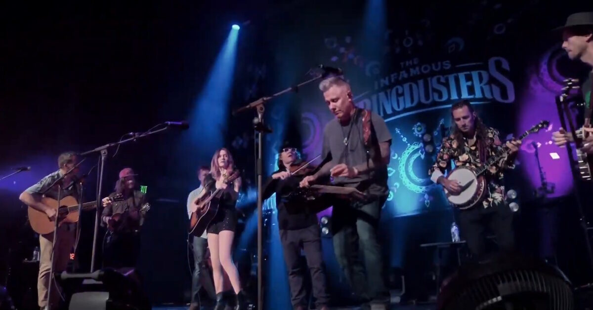 Molly Tuttle Infamous Stringdusters Portland v1