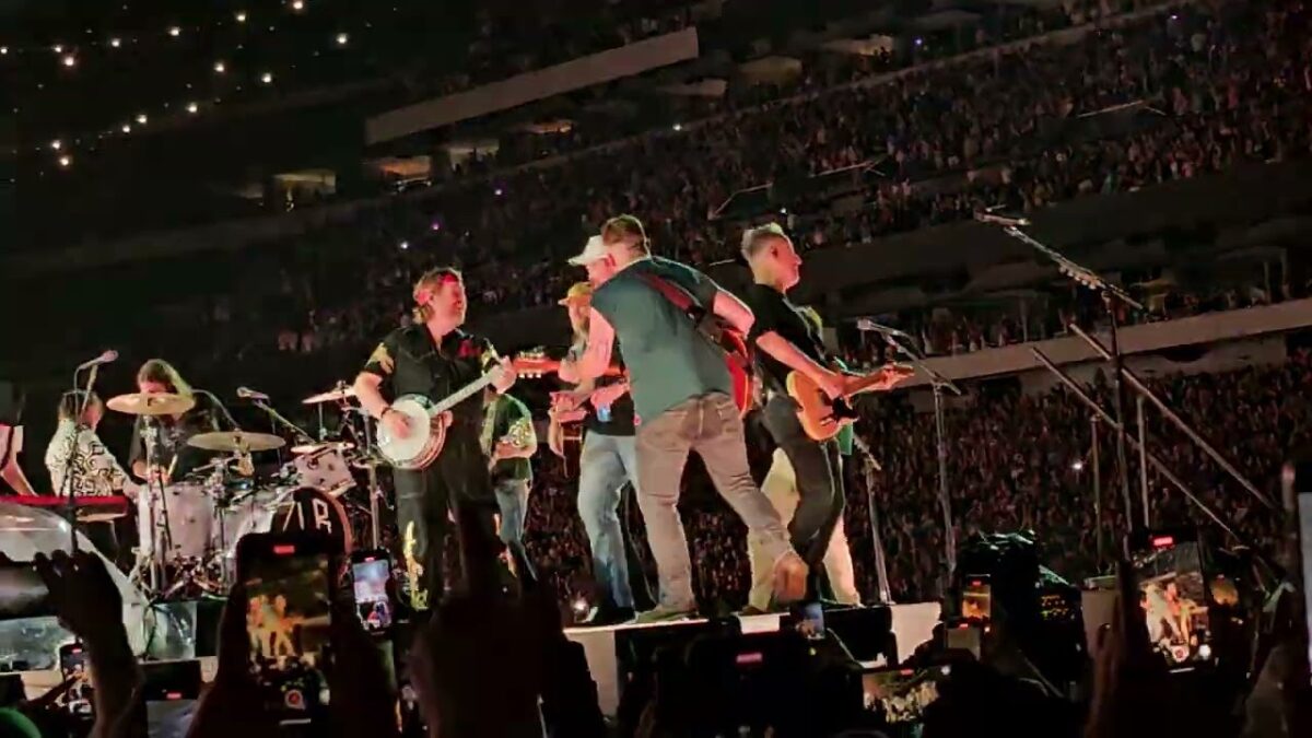 Zach Bryan w/Bruce Springsteen &the luminerrs& Shane Gillis- Revival- 8-7-24 Philly