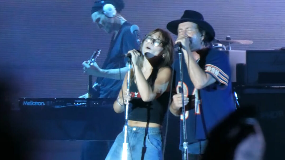 Pearl Jam ‘Won’t Tell’ Fan No Who Asks To Sing At Wrigley Field