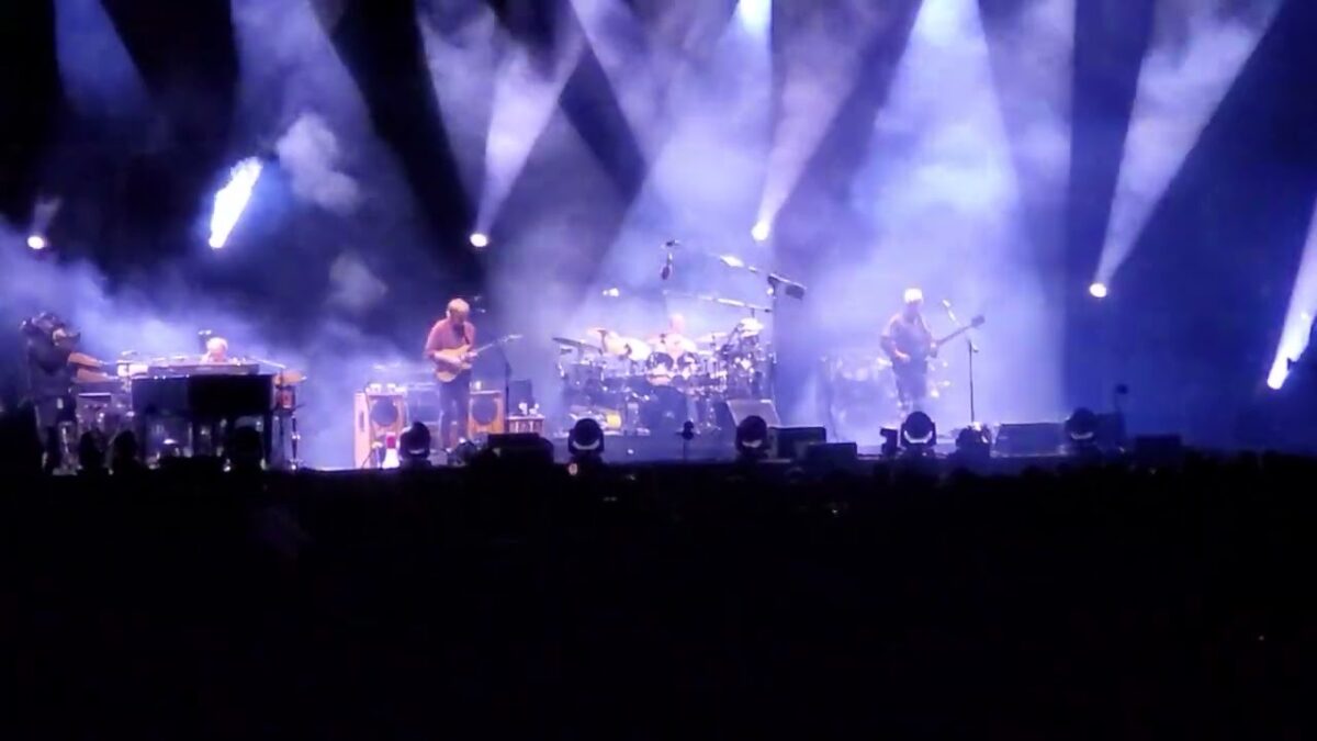 Phish - 08.30.2024 - Fee, You Enjoy Myself (Encore)