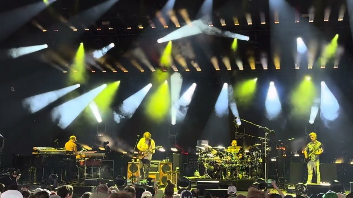 Phish 8/4/24 “The Dogs” at Deer Creek Music Center in Noblesville,IN