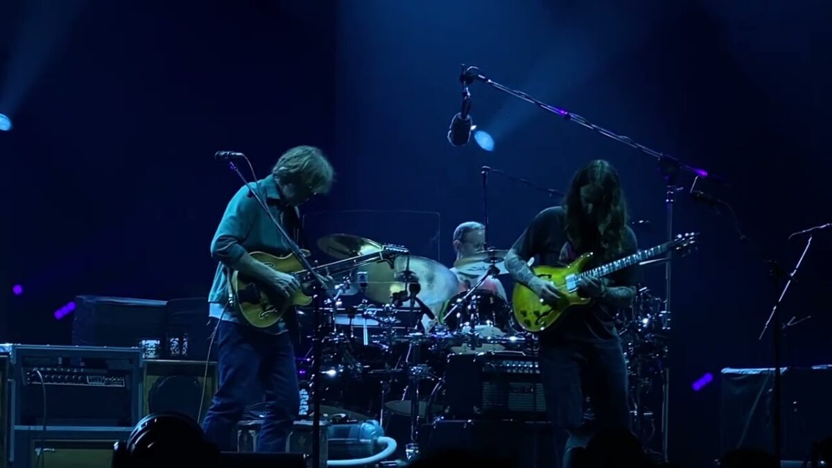 Phish w/Billy Strings ~ Moma Dance ~ 8/6/24 ~ Grand Rapids, MI