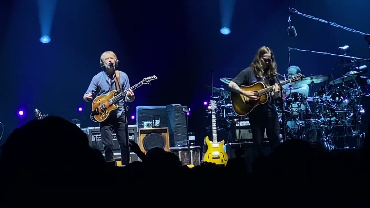 Phish w/Billy Strings ~ Mountains of the Mist ~ 8/7/24 Grand Rapids, MI